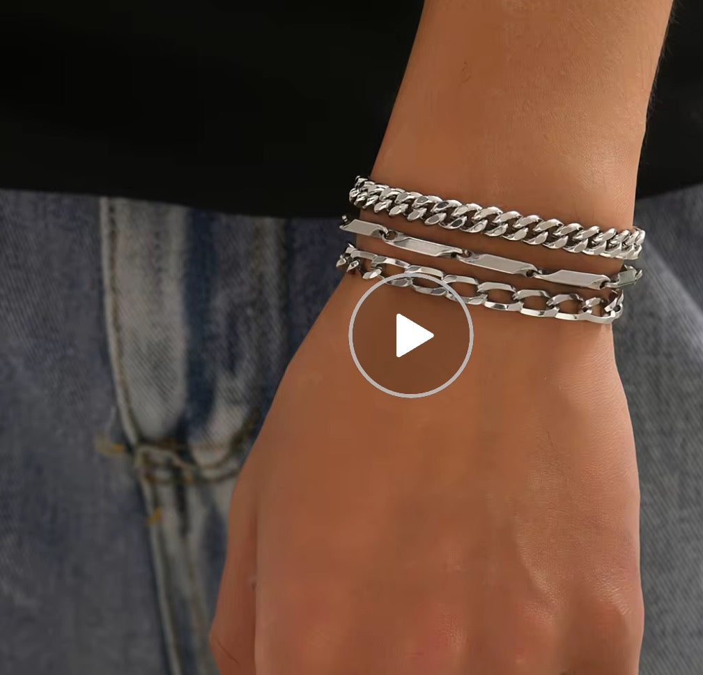 “Men’s jewelry with style, class, and confidence ✨” - Laura golden jewelry