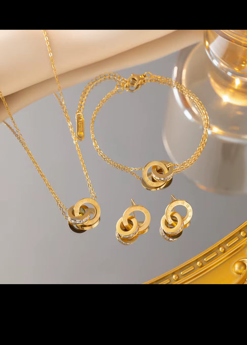 “Elegant Jewelry Collection ✨” - Laura golden jewelry