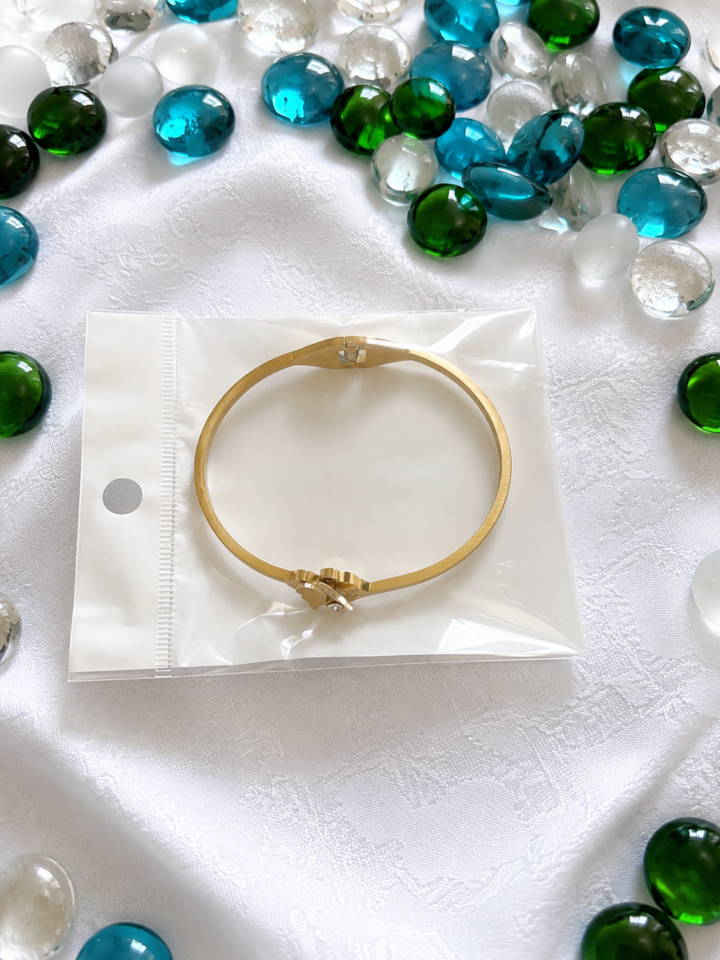 “Luxury Gourmet Jewelry 💎” - Laura golden jewelry