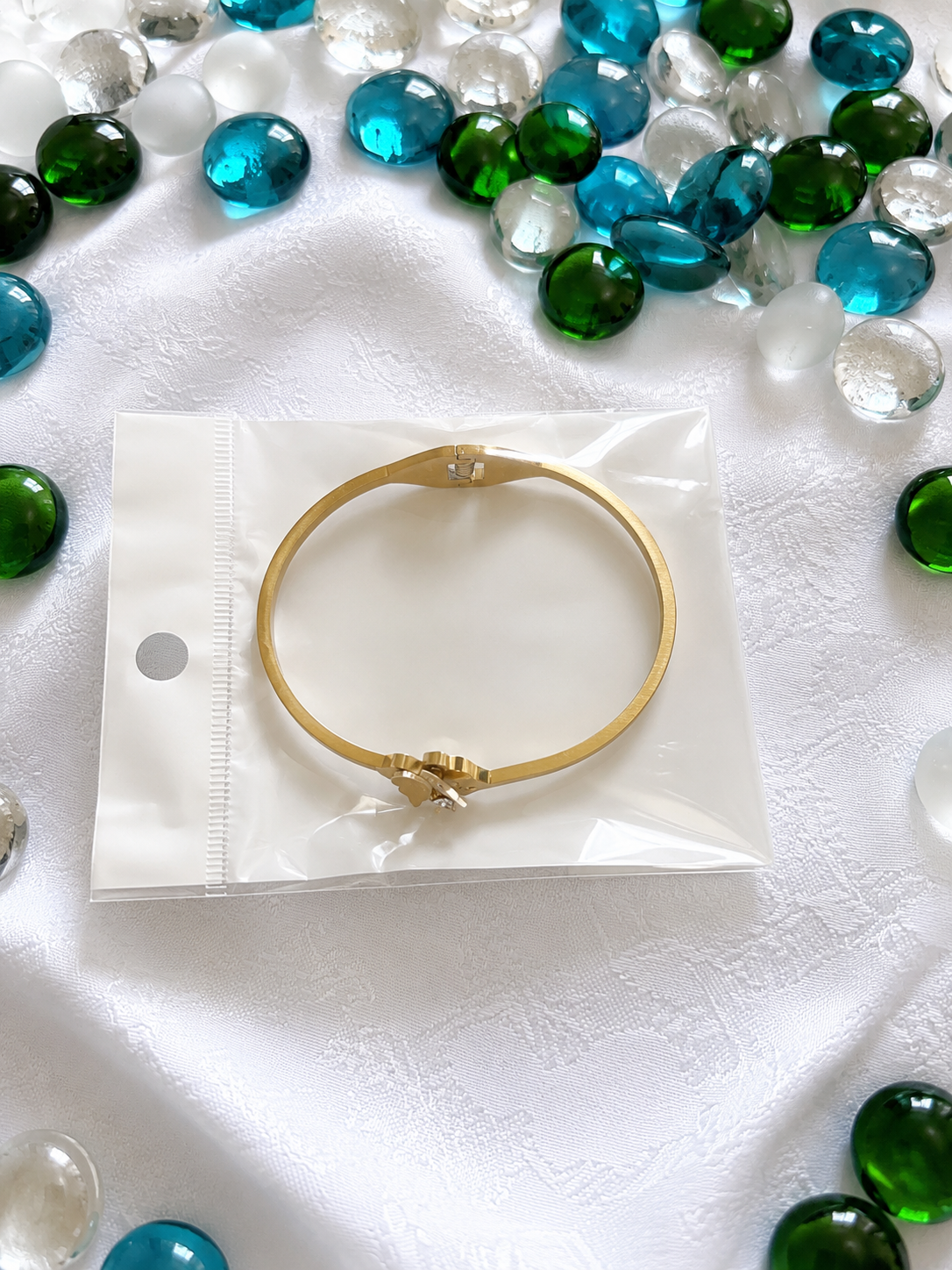 “Luxury Gourmet Jewelry 💎” - Laura golden jewelry