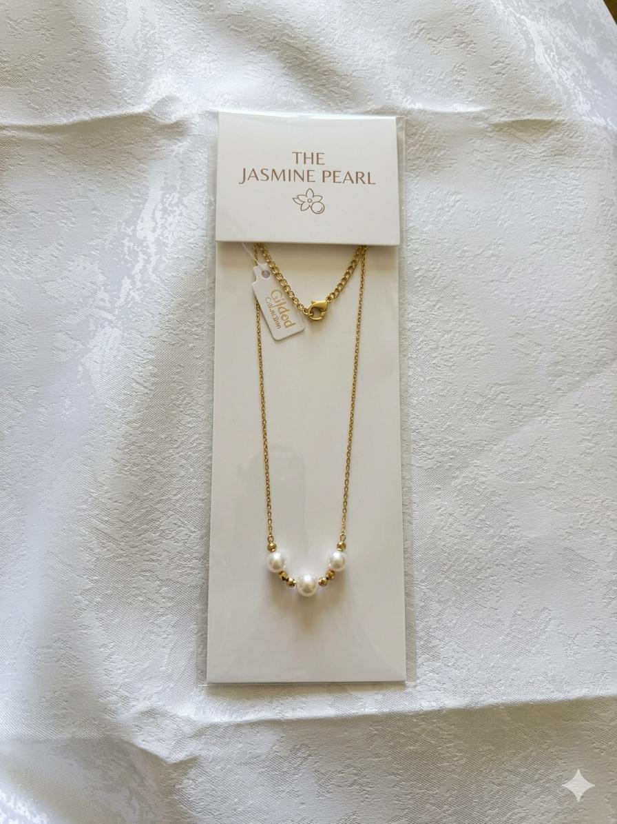 “Elegant Jewelry Collection ✨” - Laura golden jewelry